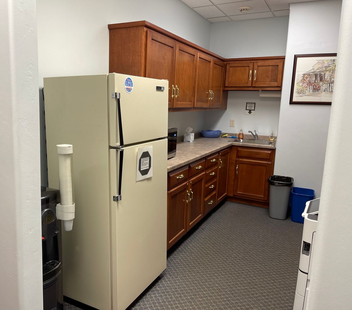 Executive Office Suites Verlin 2325 Verlin Rd, Green Bay, WI 54311